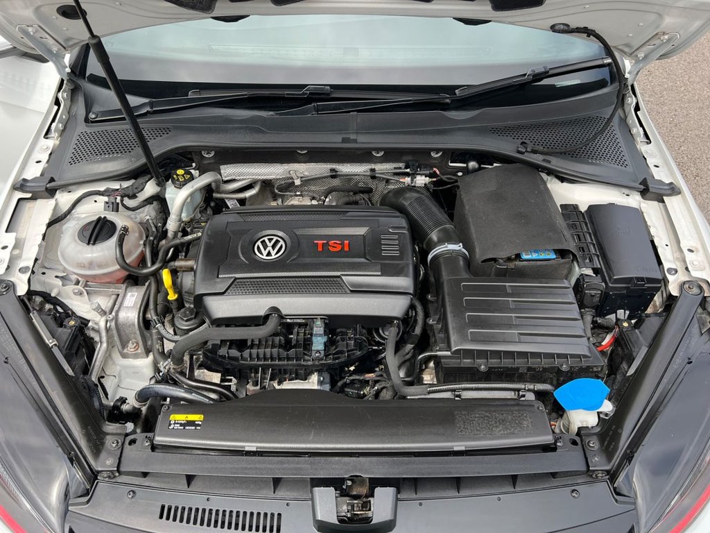 Used Volkswagen Golf 2017 for sale - 76265426: Photo 28