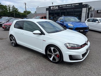 Used Volkswagen Golf 2017 for sale - 76265426: Photo