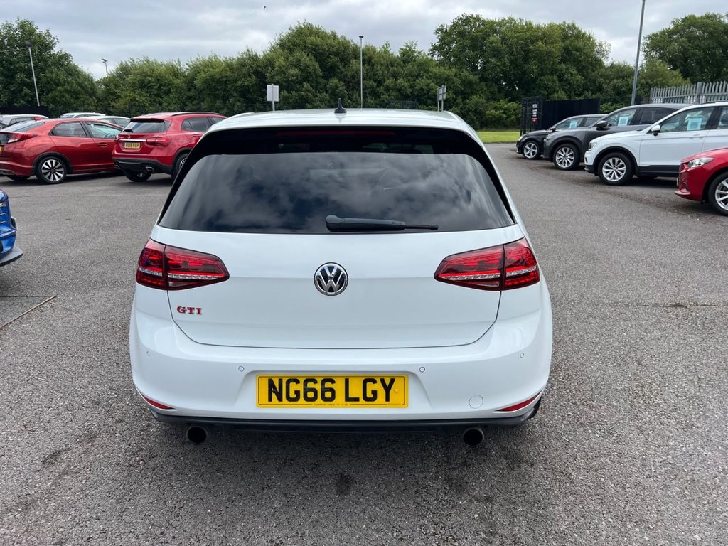 Used Volkswagen Golf 2017 for sale - 76265426: Photo 6