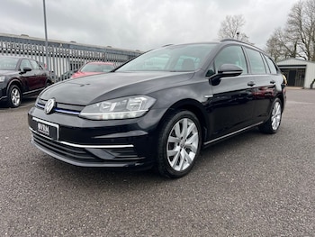 Used Volkswagen Golf 2018 for sale - 78240784: Photo