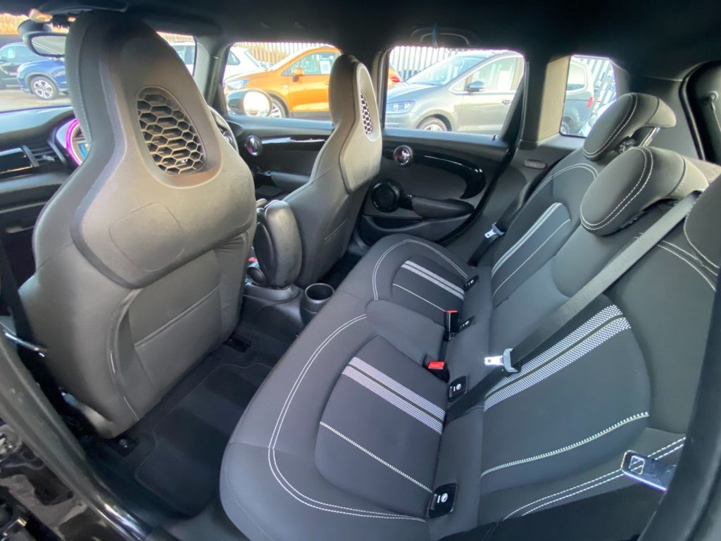 Used MINI Hatch 2019 for sale - 76265427: Photo 15