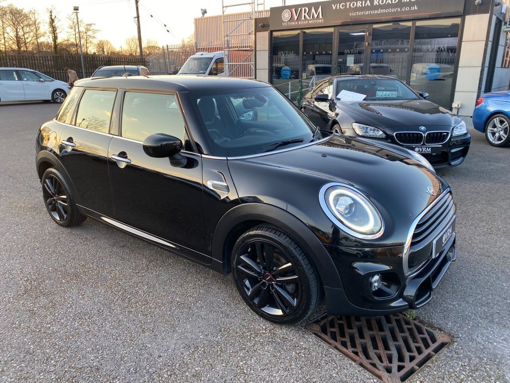 Used MINI Hatch 2019 for sale - 76265427: Photo 2
