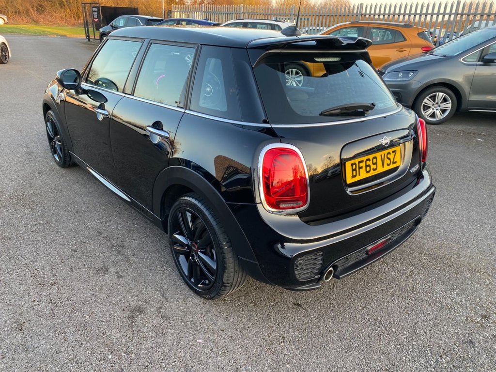 Used MINI Hatch 2019 for sale - 76265427: Photo 5