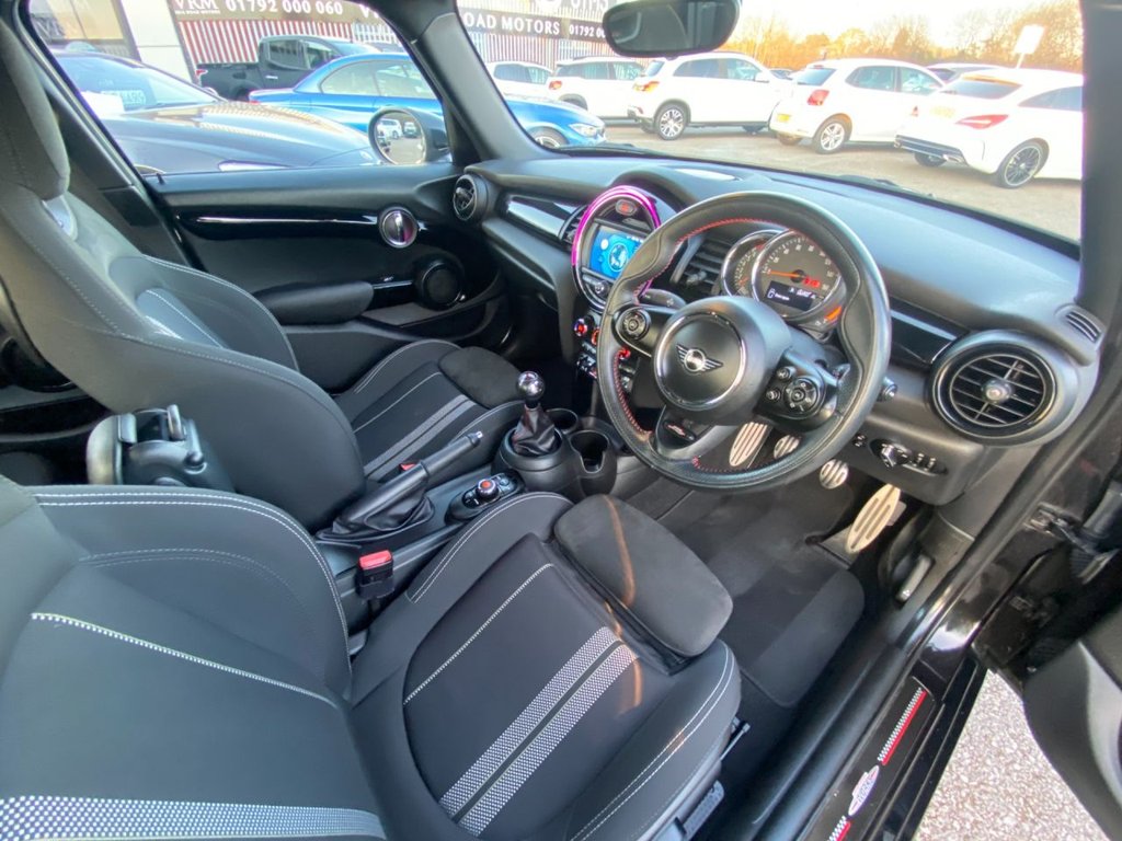 Used MINI Hatch 2019 for sale - 76265427: Photo 8