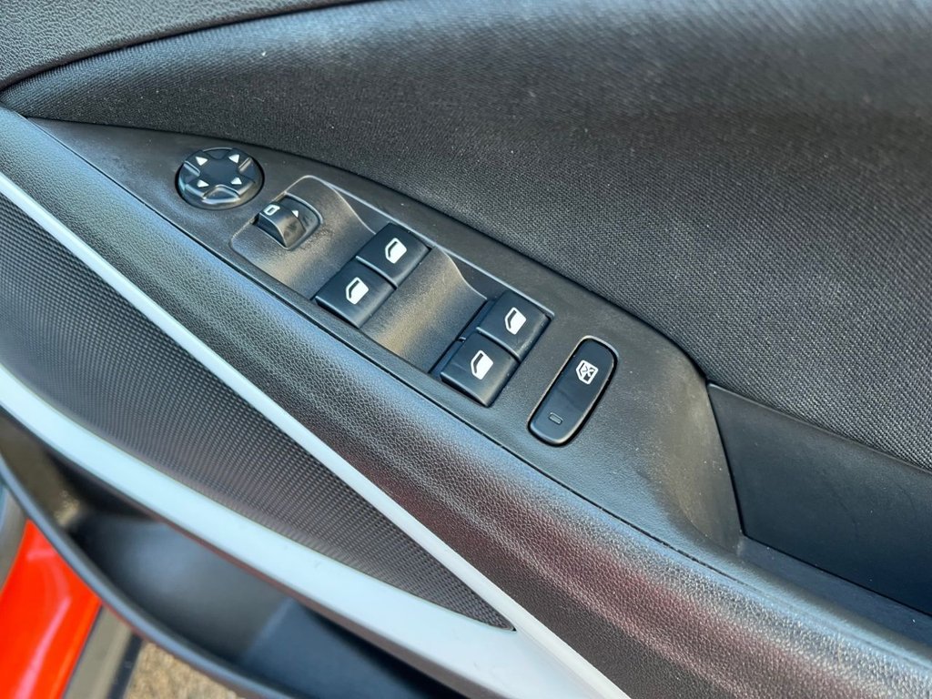 Used Vauxhall Crossland X 2020 for sale - 76797682: Photo 25