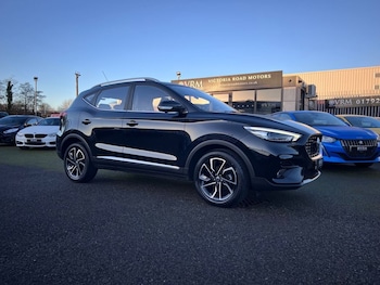 2020 (70) - 1.5 VTi-TECH Exclusive 5dr