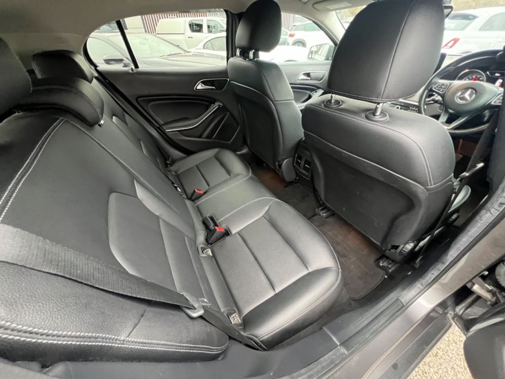 Used Mercedes-Benz GLA 2018 for sale - 76265411: Photo 14