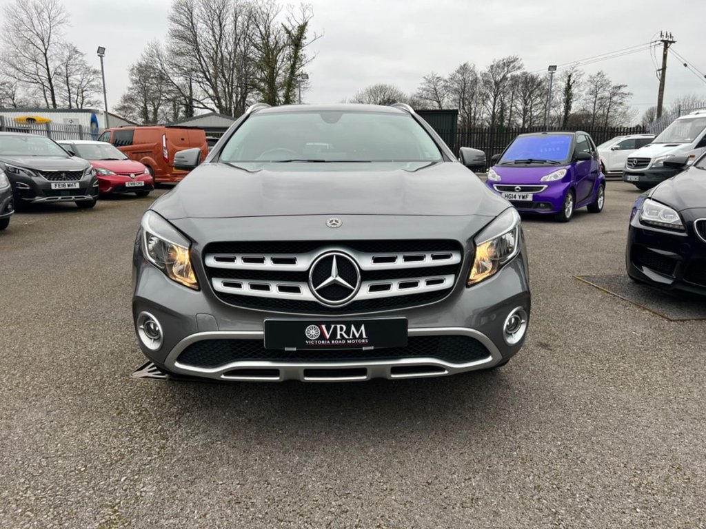 Used Mercedes-Benz GLA 2018 for sale - 76265411: Photo 3