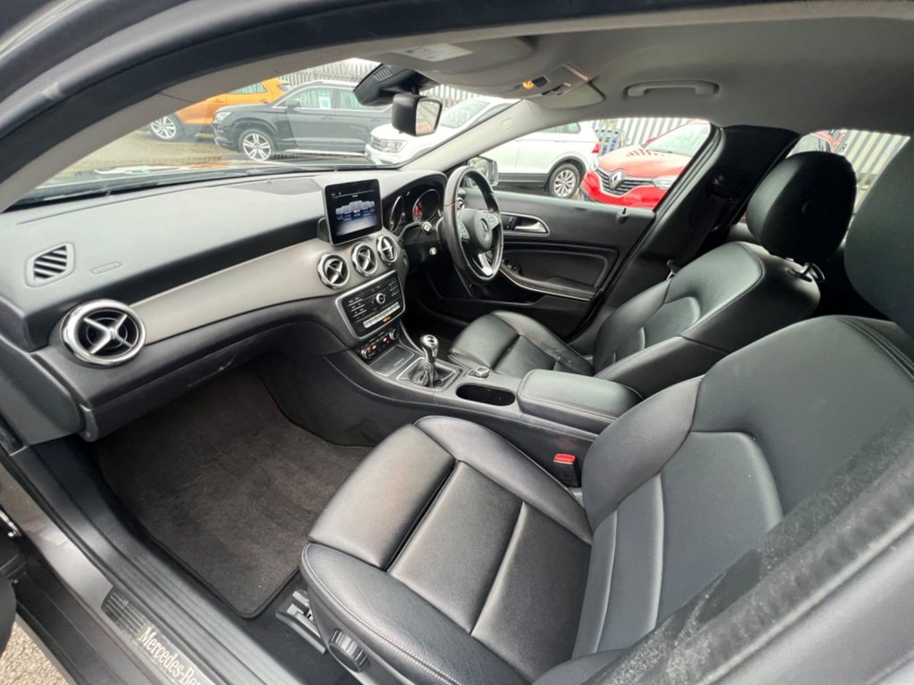 Used Mercedes-Benz GLA 2018 for sale - 76265411: Photo 9