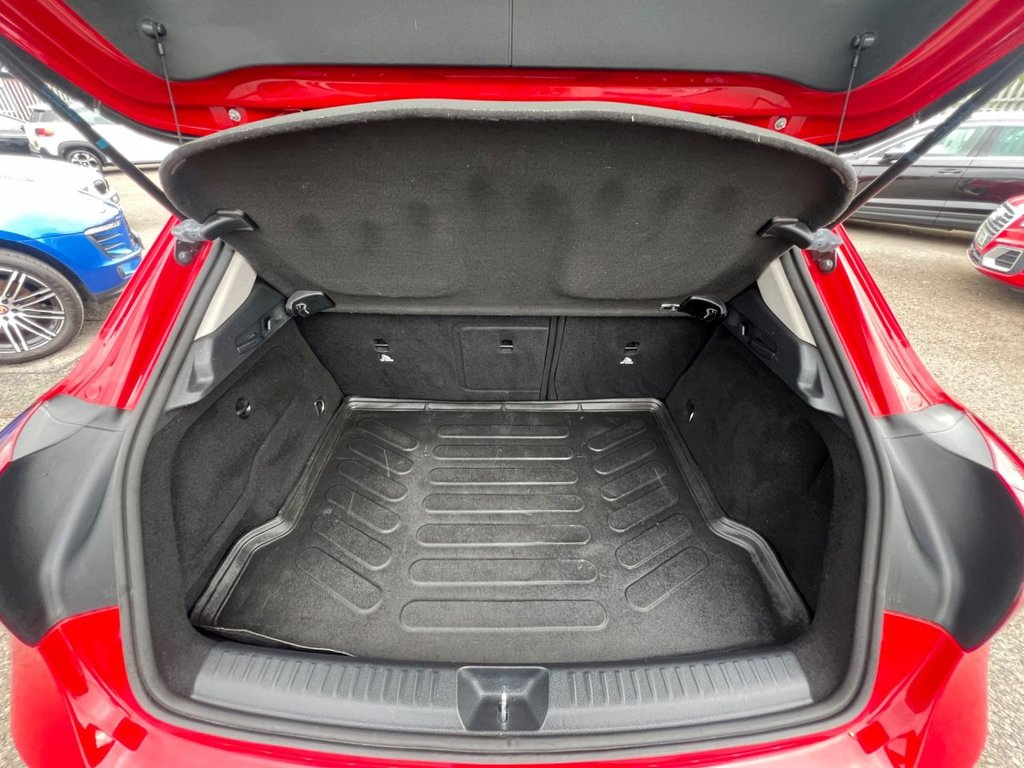 Used Mercedes-Benz GLA 2019 for sale - 76265408: Photo 14