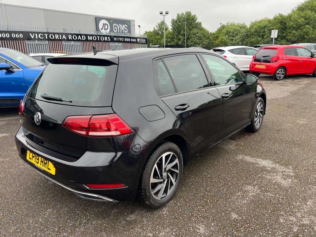 Used Volkswagen Golf 2019 for sale - 76265402: Photo 5