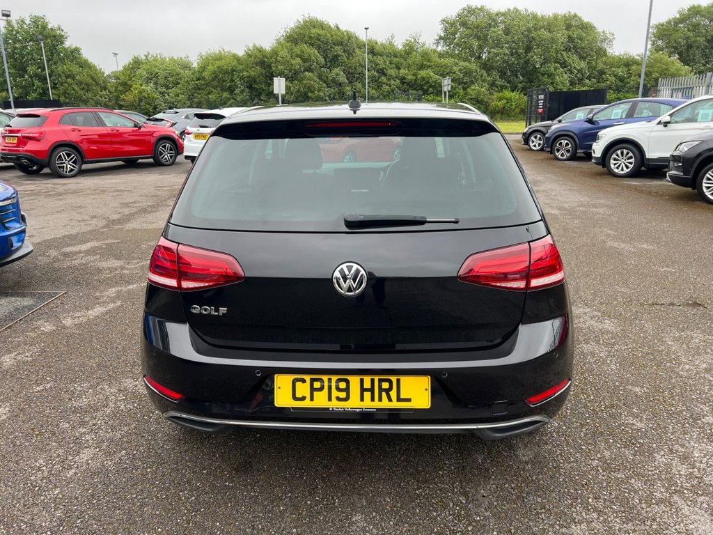 Used Volkswagen Golf 2019 for sale - 76265402: Photo 6
