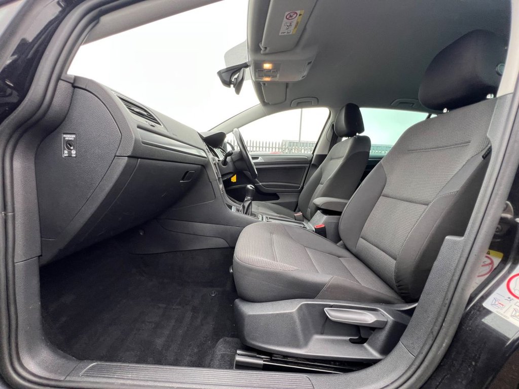 Used Volkswagen Golf 2019 for sale - 76265402: Photo 8