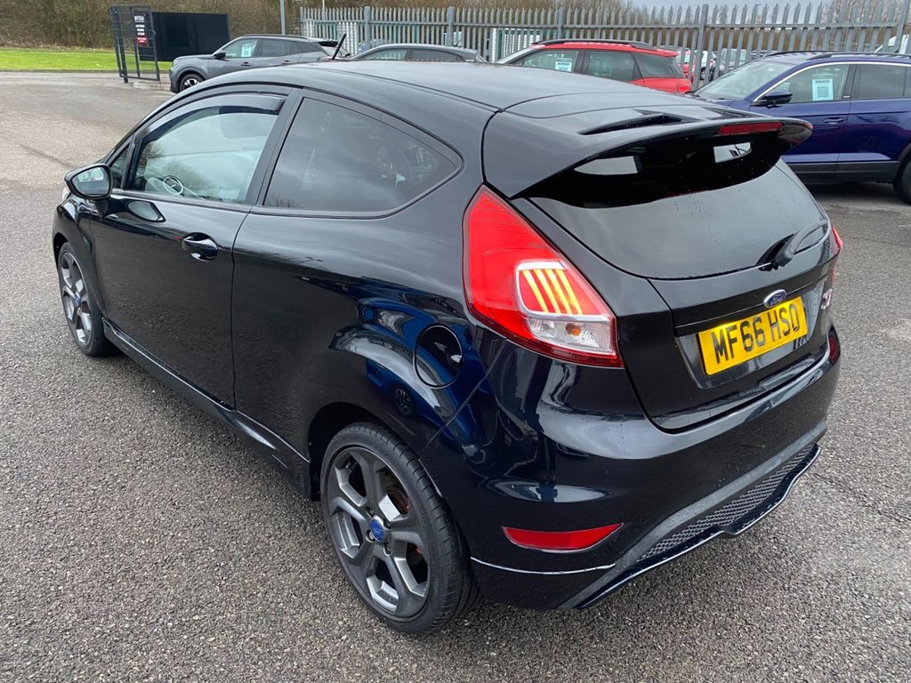 Used Ford Fiesta 2016 for sale - 77369100: Photo 5