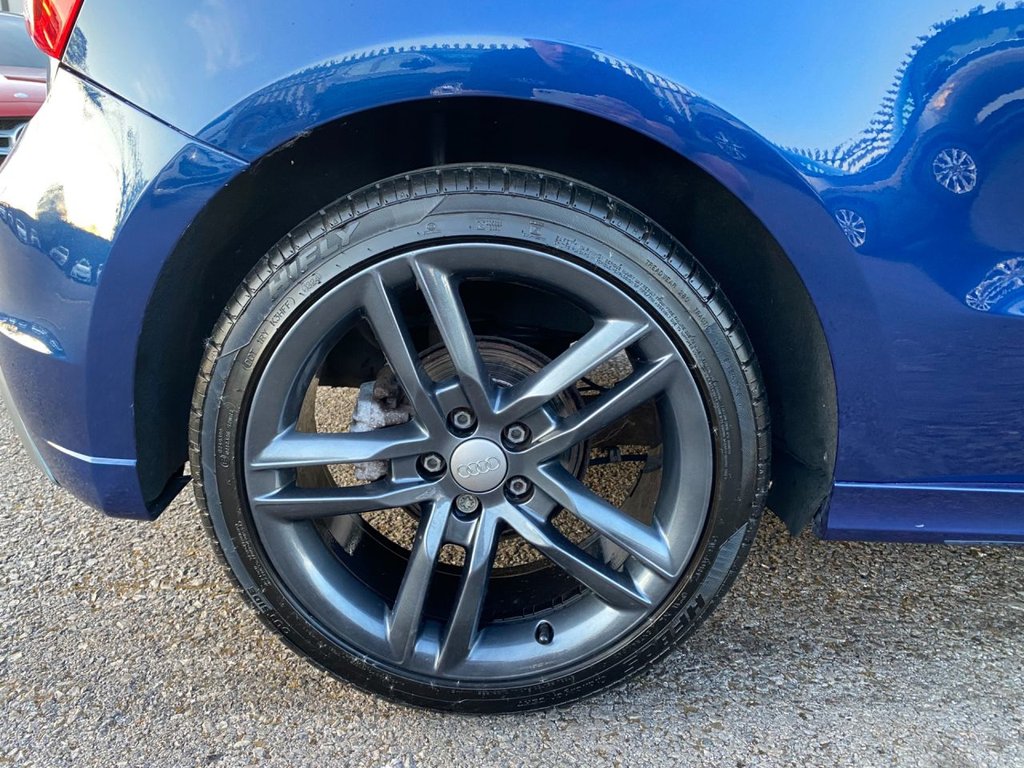 Used Audi A1 2011 for sale - 76265418: Photo 24