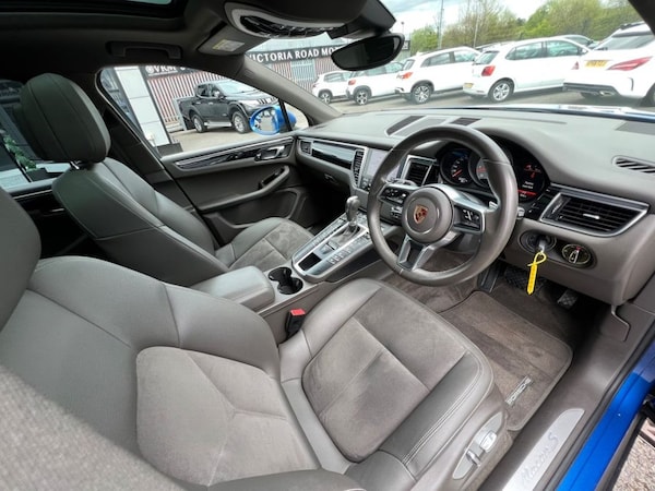 Used Porsche Macan 2017 for sale - 76265423: Photo 11