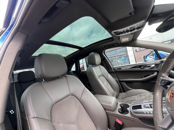 Used Porsche Macan 2017 for sale - 76265423: Photo 17
