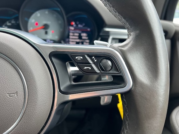 Used Porsche Macan 2017 for sale - 76265423: Photo 22
