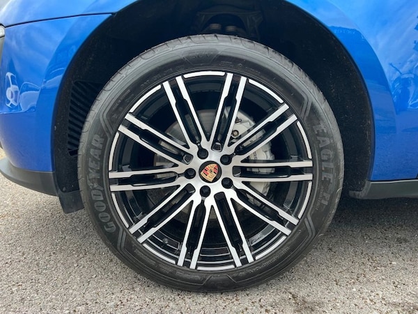 Used Porsche Macan 2017 for sale - 76265423: Photo 33