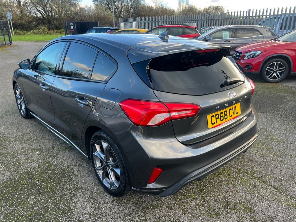 Used Ford Focus 2018 for sale - 76654447: Photo 5