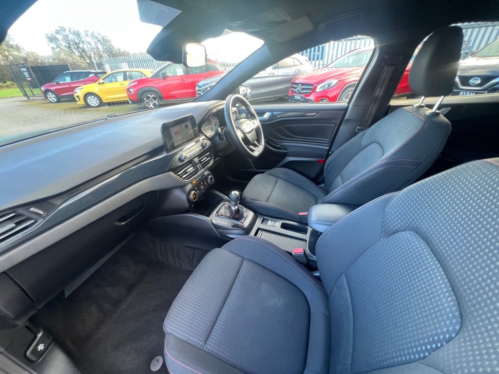 Used Ford Focus 2018 for sale - 76654447: Photo 9