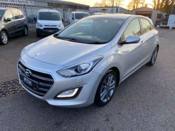 Used Hyundai i30 2015 for sale - 74245937: Photo