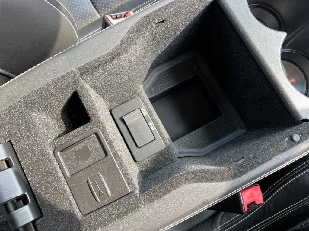 Used Jaguar XKR 2011 for sale - 76265407: Photo 26