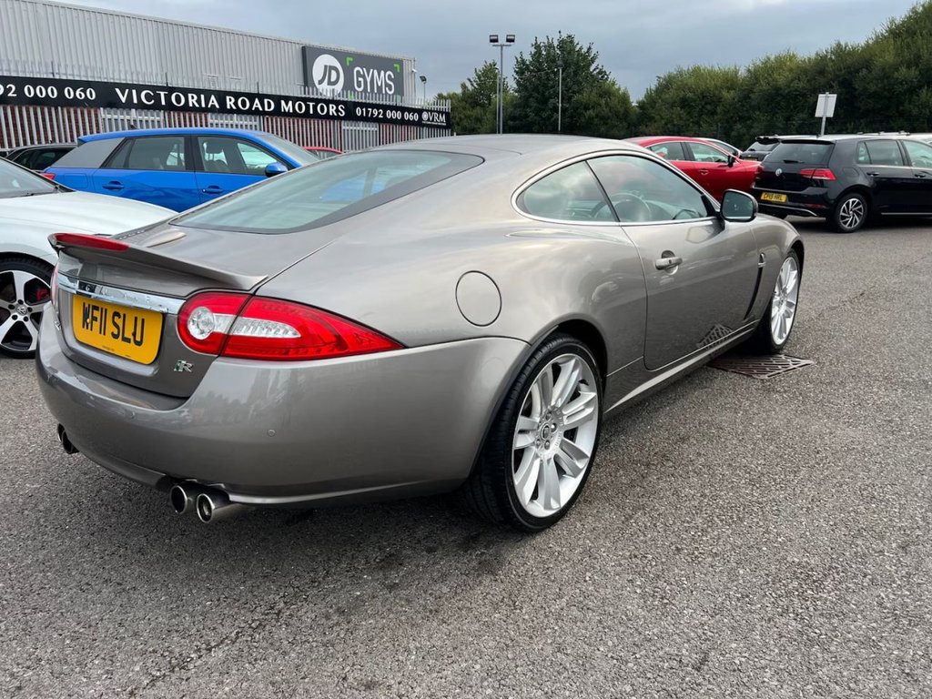 Used Jaguar XKR 2011 for sale - 76265407: Photo 5