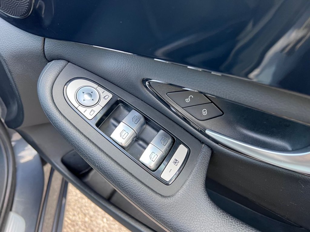 Used Mercedes-Benz C Class 2015 for sale - 77065348: Photo 22