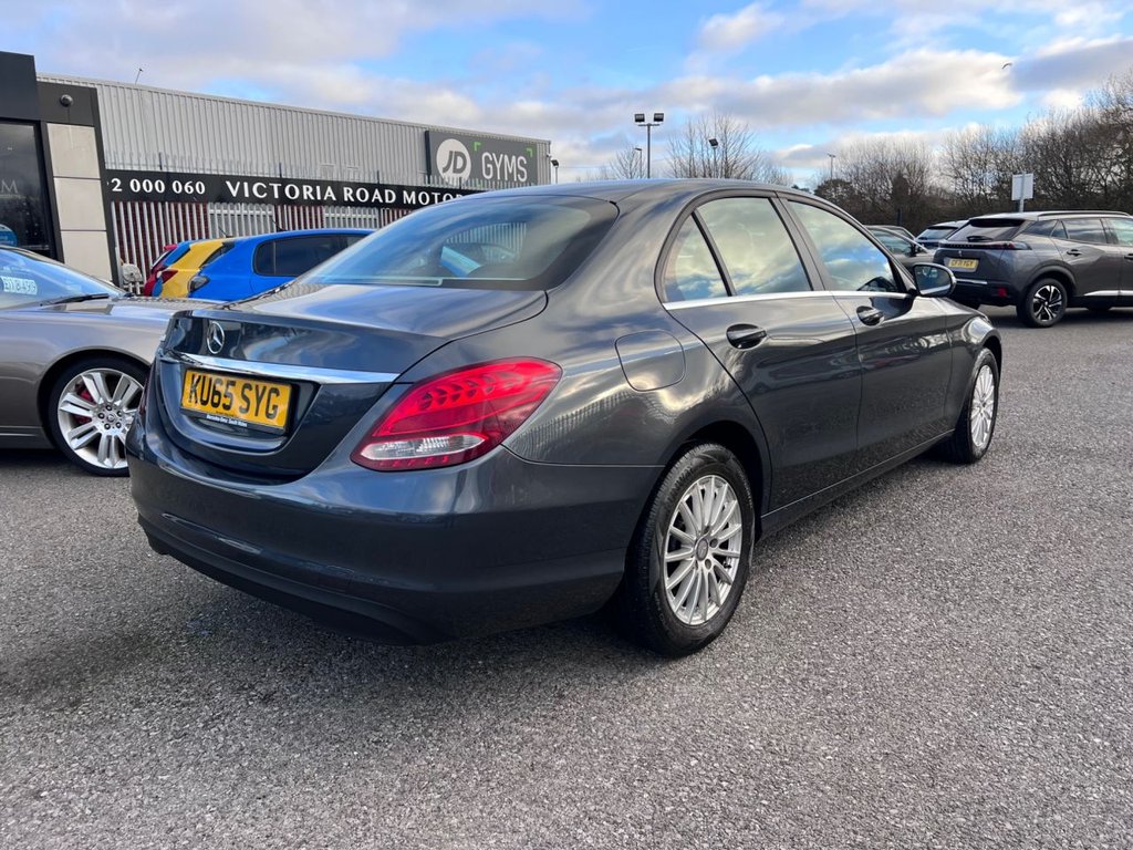 Used Mercedes-Benz C Class 2015 for sale - 77065348: Photo 5