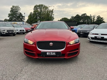 Used Jaguar XE 2015 for sale - 75547842: Photo