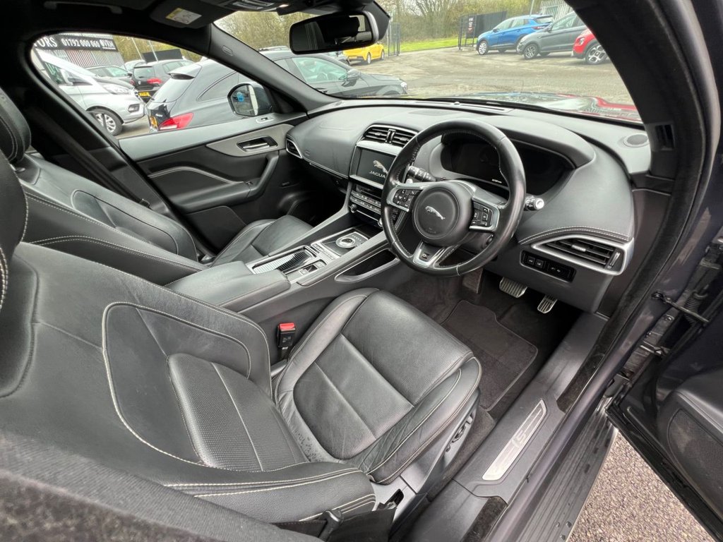 Used Jaguar F-Pace 2017 for sale - 78124374: Photo 11