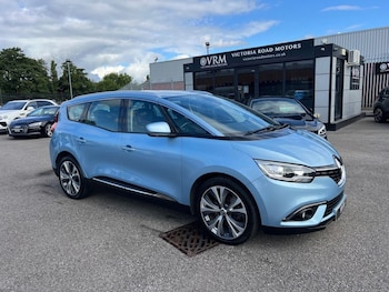 Used Renault Grand Scenic 2017 for sale - 79598600: Photo
