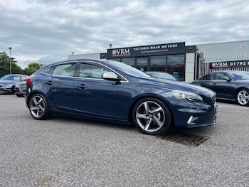 Used Volvo V40 2014 for sale - 79032262: Photo