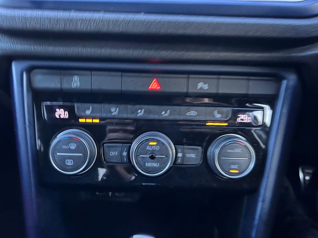 Used Volkswagen T-Roc 2020 for sale - 77089236: Photo 25