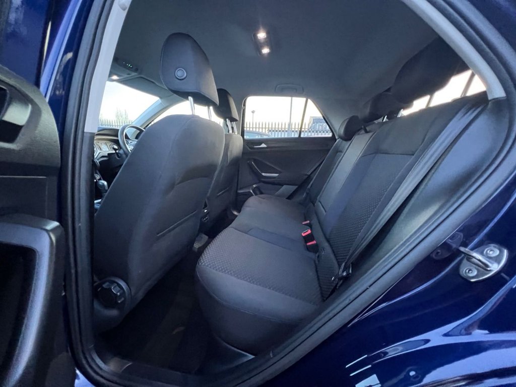 Used Volkswagen T-Roc 2020 for sale - 77089236: Photo 26