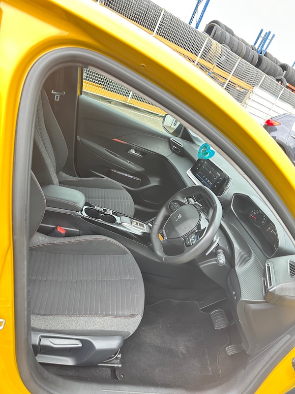 Used Peugeot 208 2022 for sale - 75457630: Photo 11