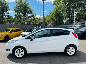 Used Ford Fiesta 2016 for sale - 75458370: Photo