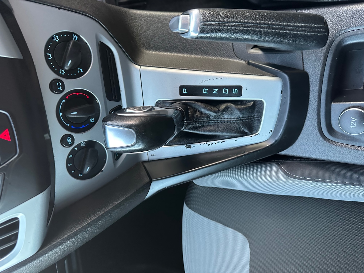 Used Ford Focus 2014 for sale - 77657435: Photo 18