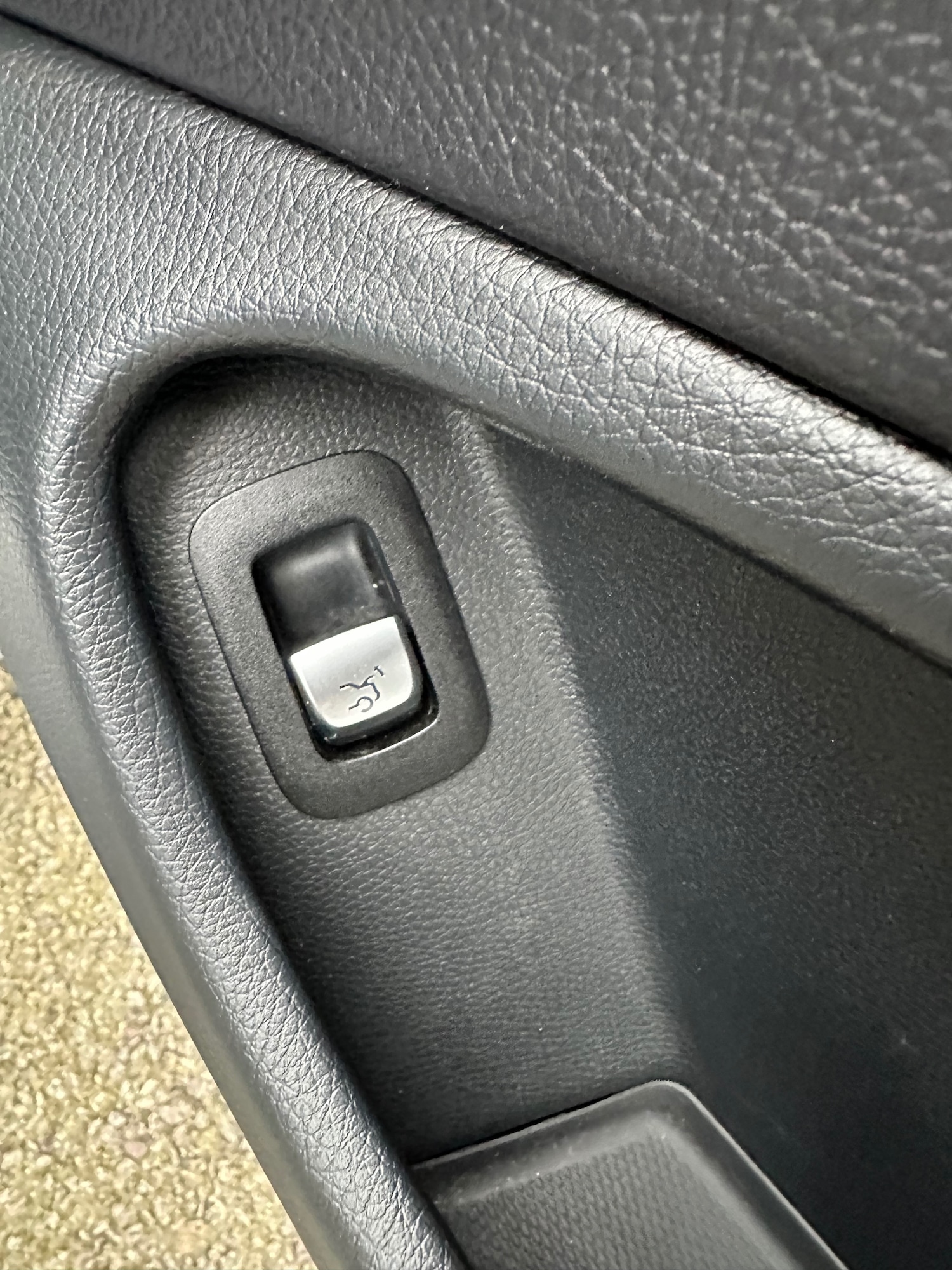 Used Mercedes-Benz C Class 2018 for sale - 77677509: Photo 18