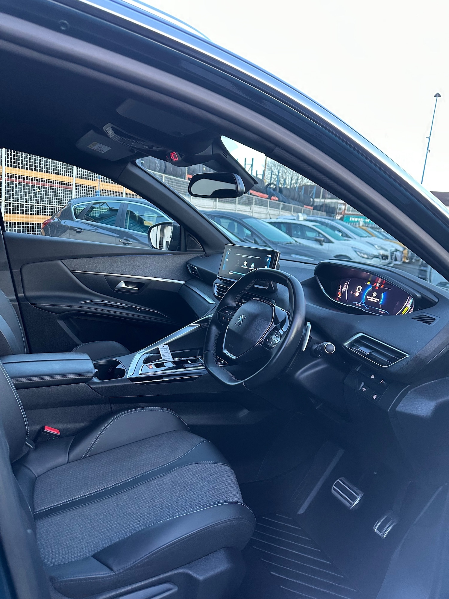 Used Peugeot 3008 2023 for sale - 76840406: Photo 22