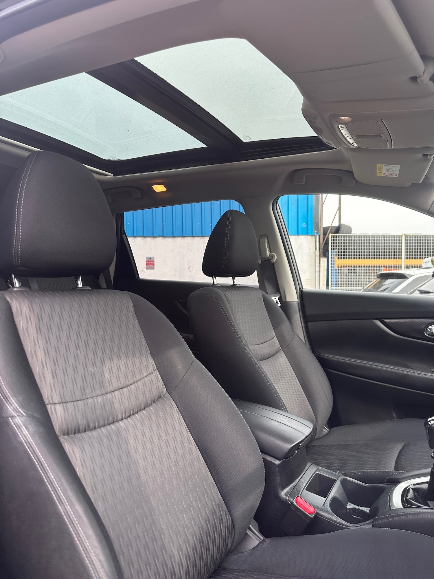 Used Nissan X-Trail 2018 for sale - 77982741: Photo 10