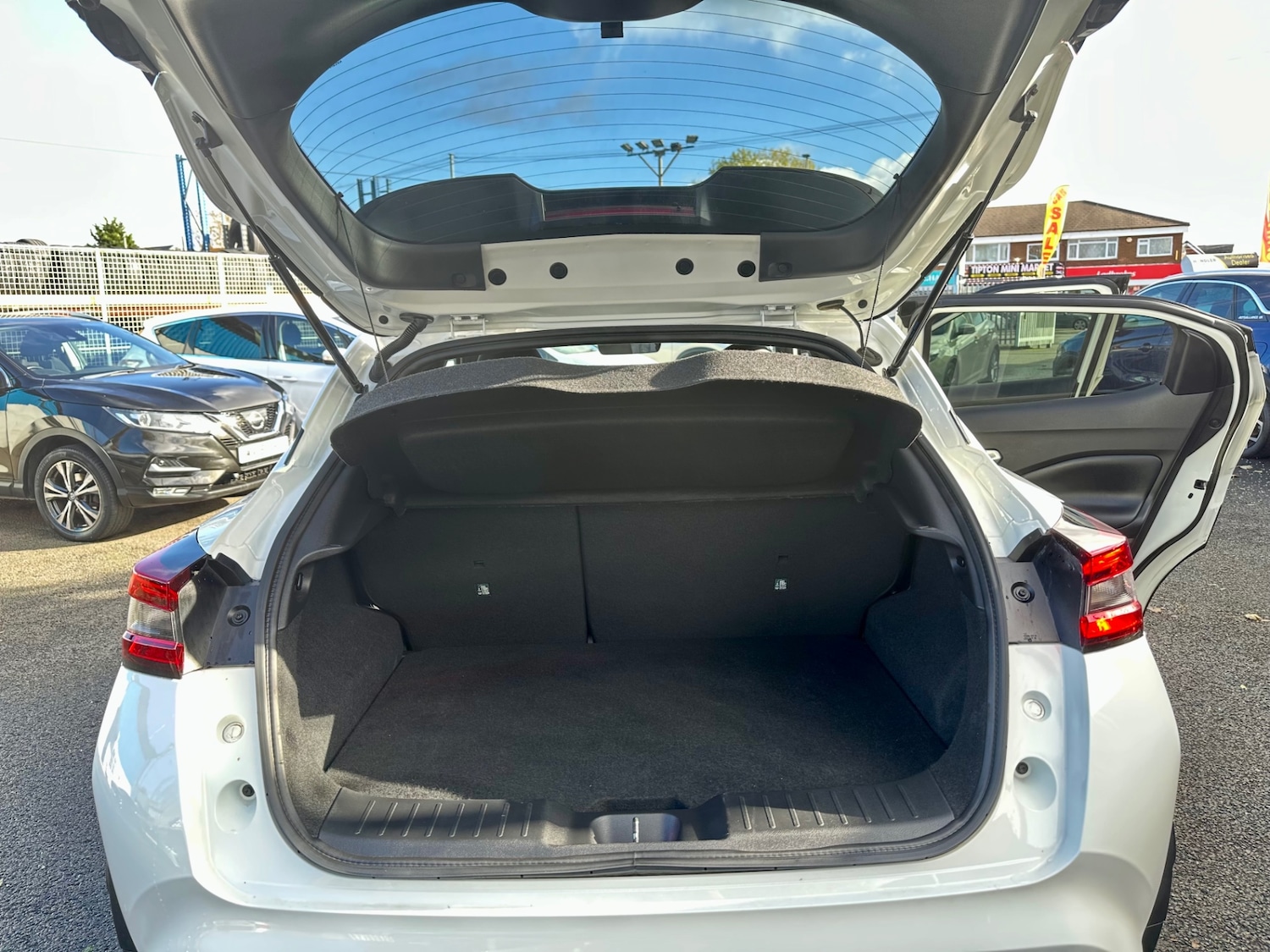 Used Nissan Juke 2024 for sale - 76437323: Photo 13