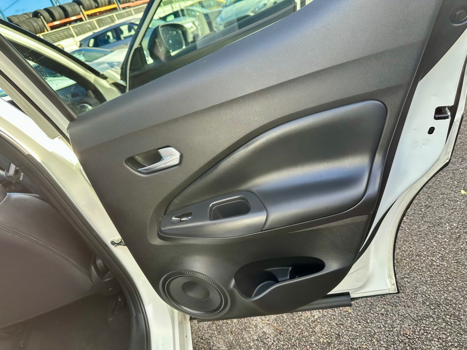 Used Nissan Juke 2024 for sale - 76437323: Photo 15