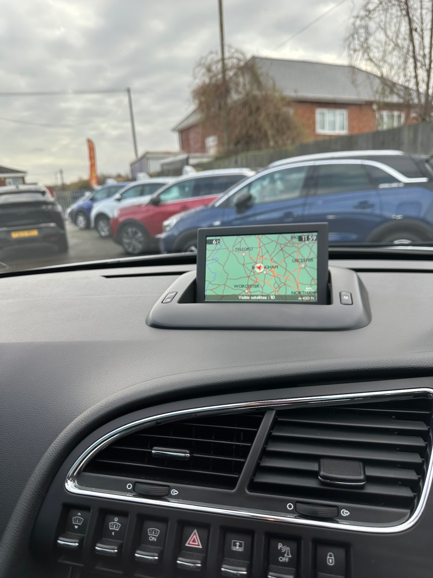 Used Peugeot 3008 2014 for sale - 76839983: Photo 16