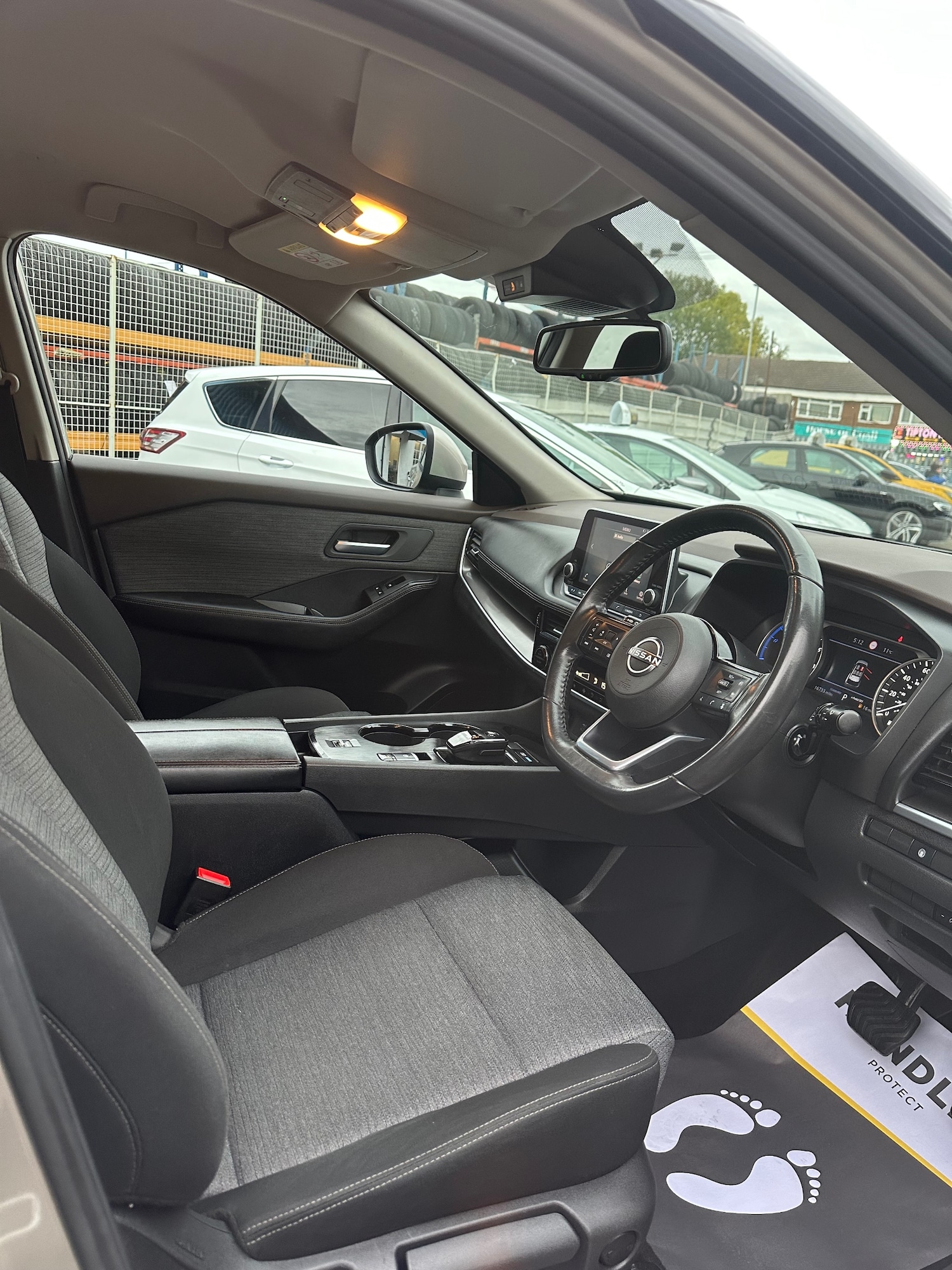 Used Nissan X-Trail 2023 for sale - 76347412: Photo 11