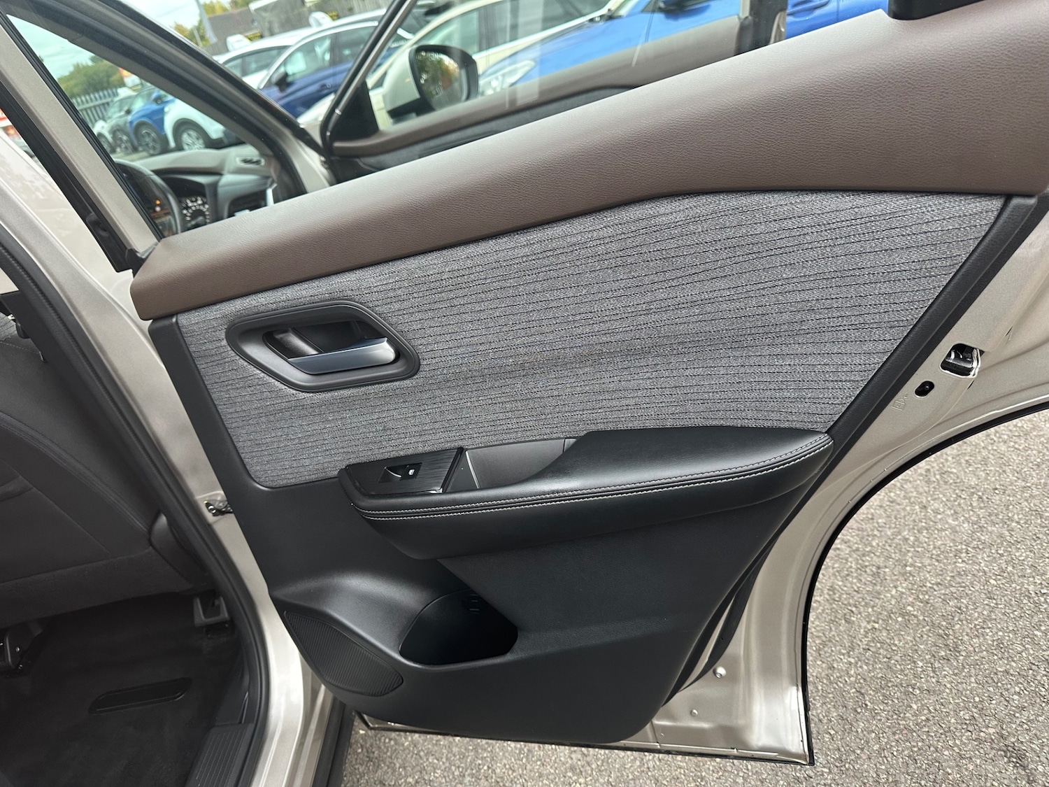 Used Nissan X-Trail 2023 for sale - 76347412: Photo 15