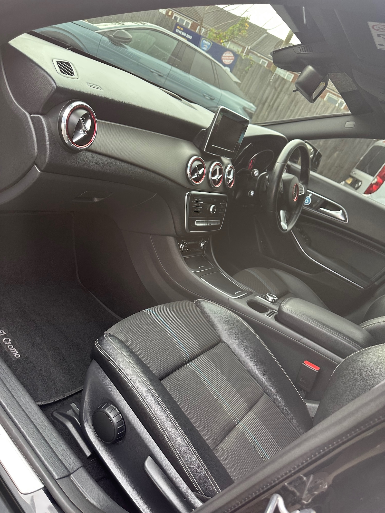 Used Mercedes-Benz CLA 2018 for sale - 76521240: Photo 17