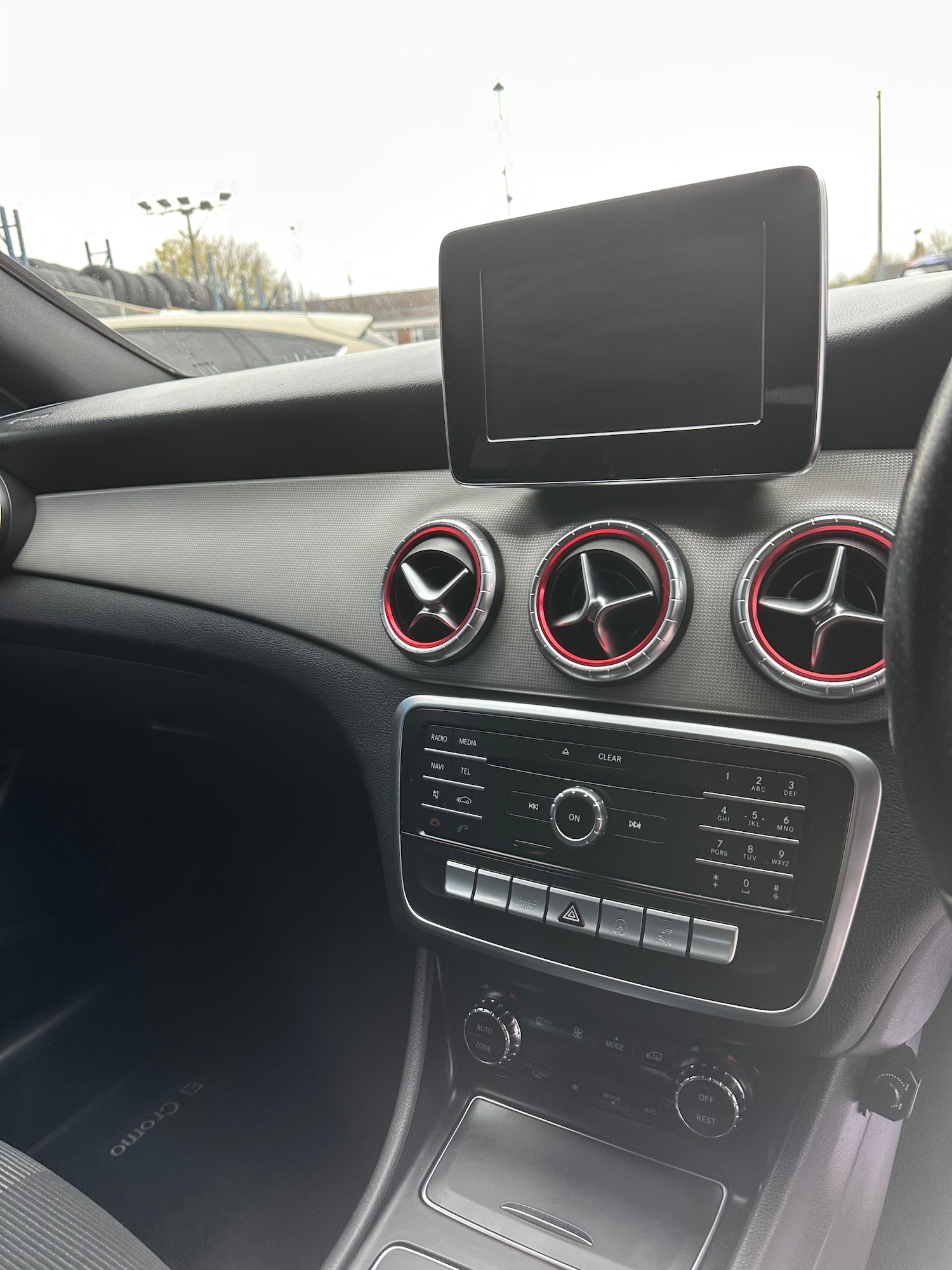 Used Mercedes-Benz CLA 2018 for sale - 76521240: Photo 21