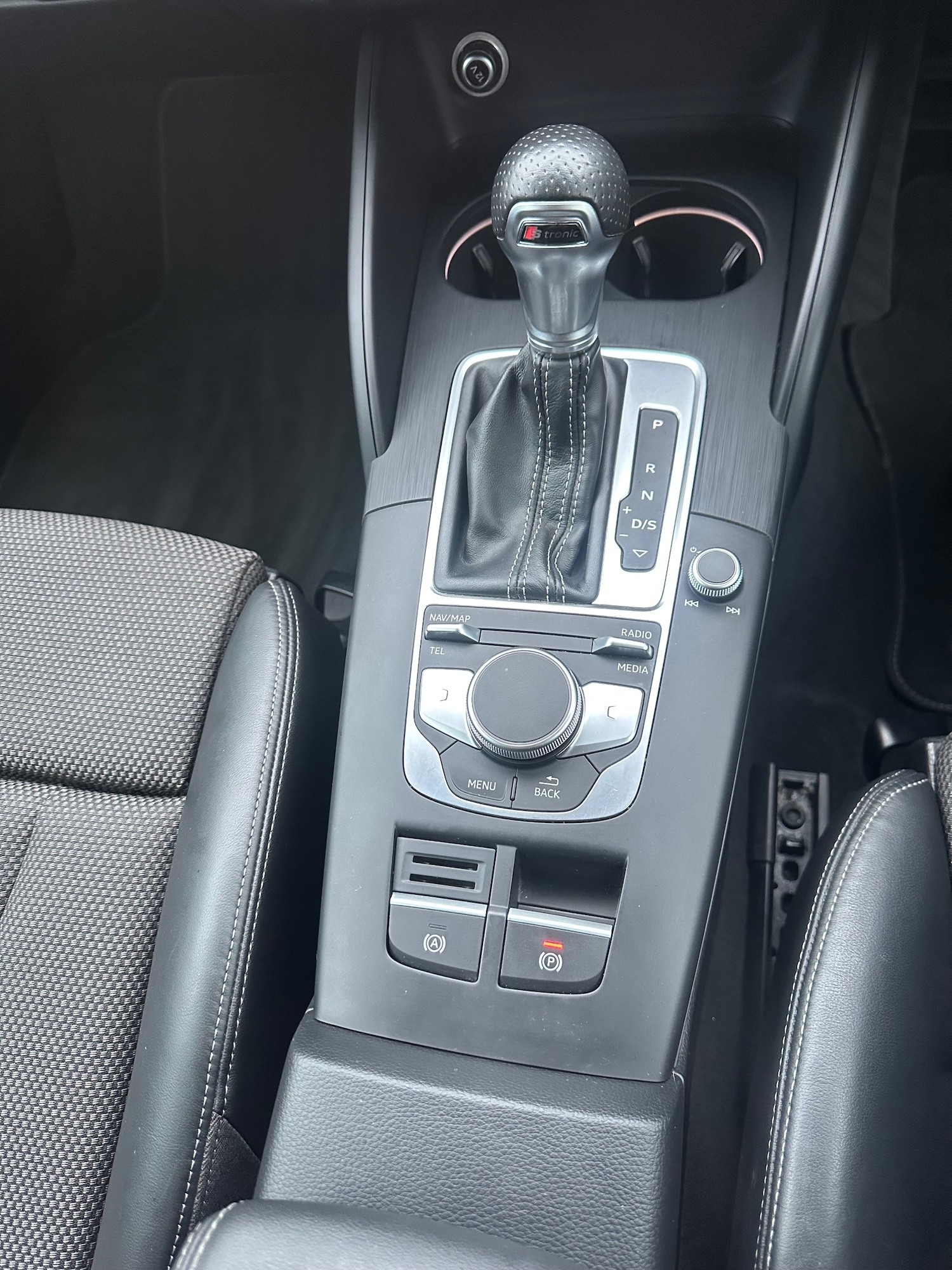 Used Audi A3 2018 for sale - 77028876: Photo 18